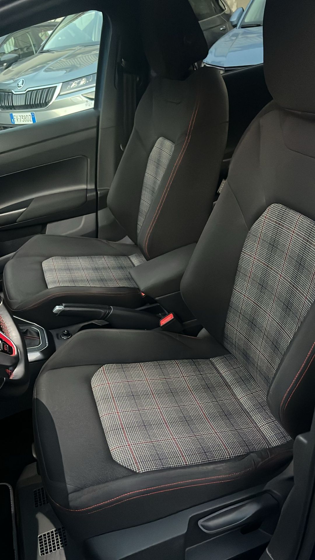 Volkswagen Polo 2.0 TSI DSG GTI