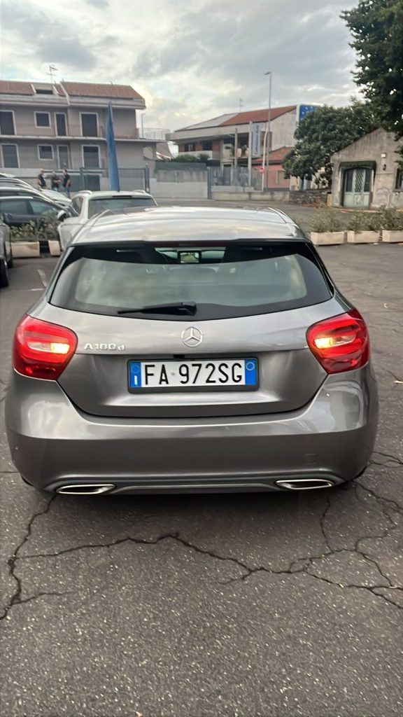 Mercedes-Benz A 180 A D Premium